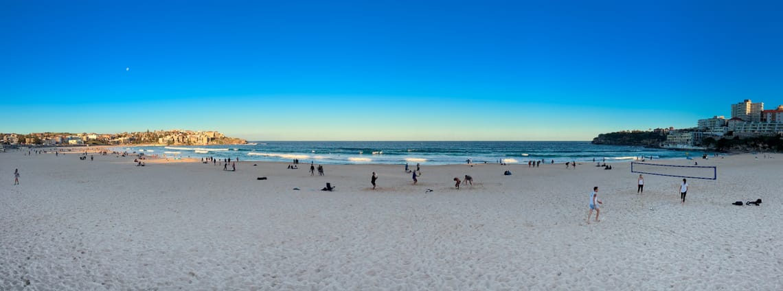 어떤 해변 (Some Beach)